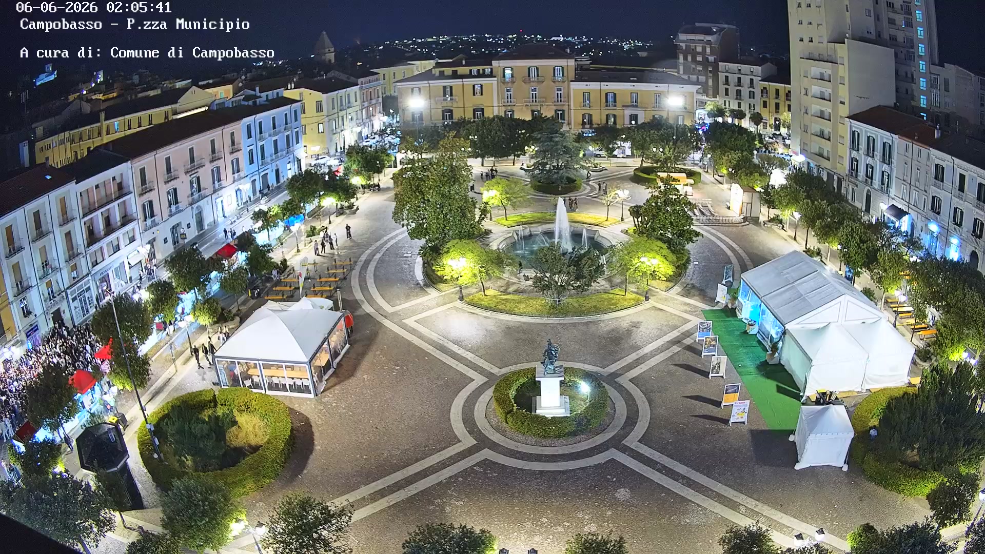 Webcam Campobasso Piazza Municipio in diretta live con immagini aggiornate e meteo in tempo reale